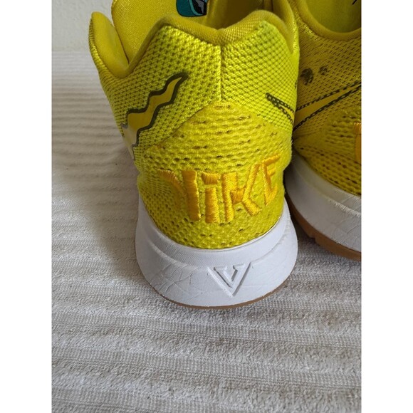 Nike Kyrie 5 Spongebob Squarepants Yellow Basketball Sneakers Mens Size USA 11 main image 10